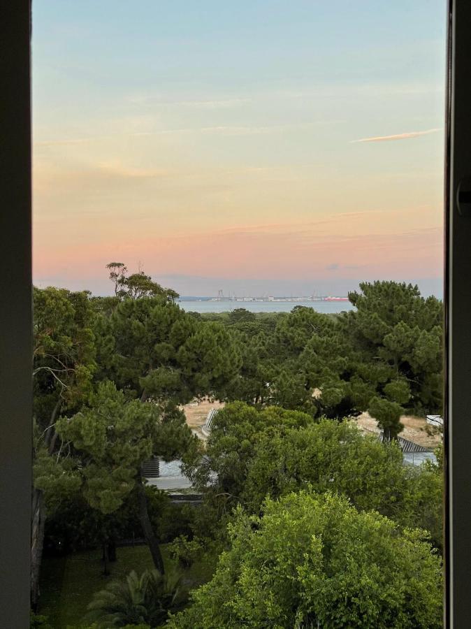 Beautiful Penthouse Apartment With Terrace - 4 Minute Walk To The Beach Троя Екстер'єр фото